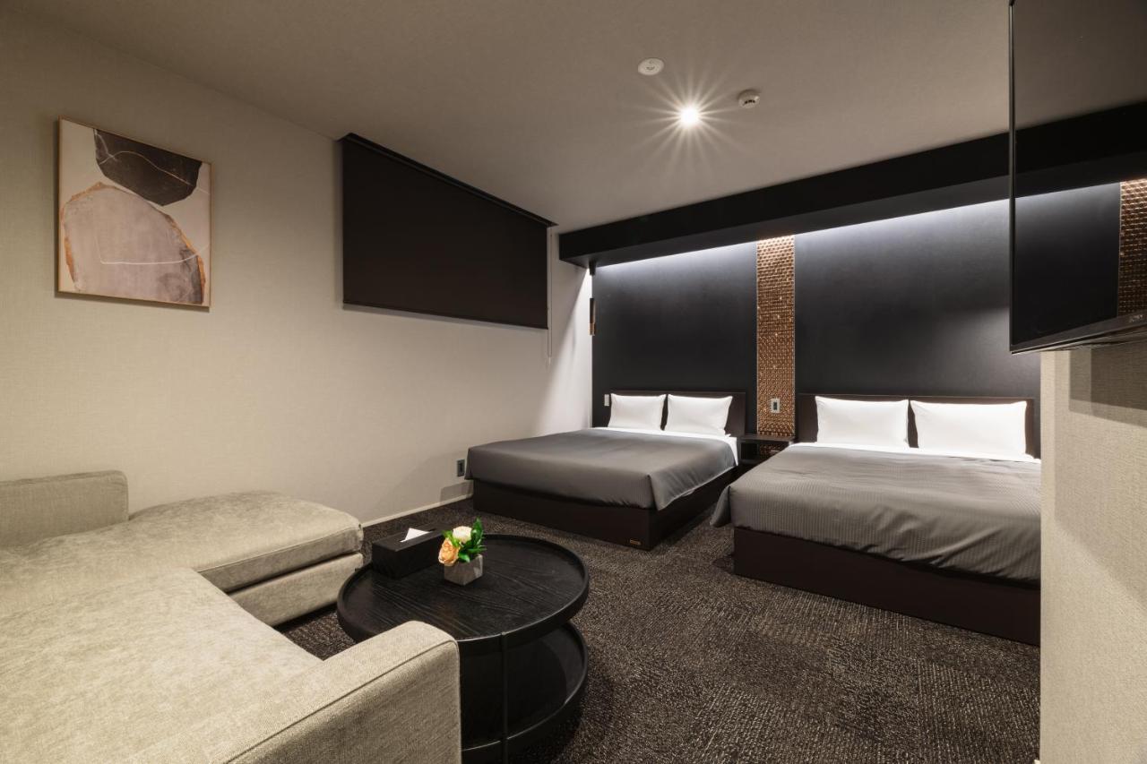Aparthotel Grand Base Hakata Premium Fukuoka  Exterior foto